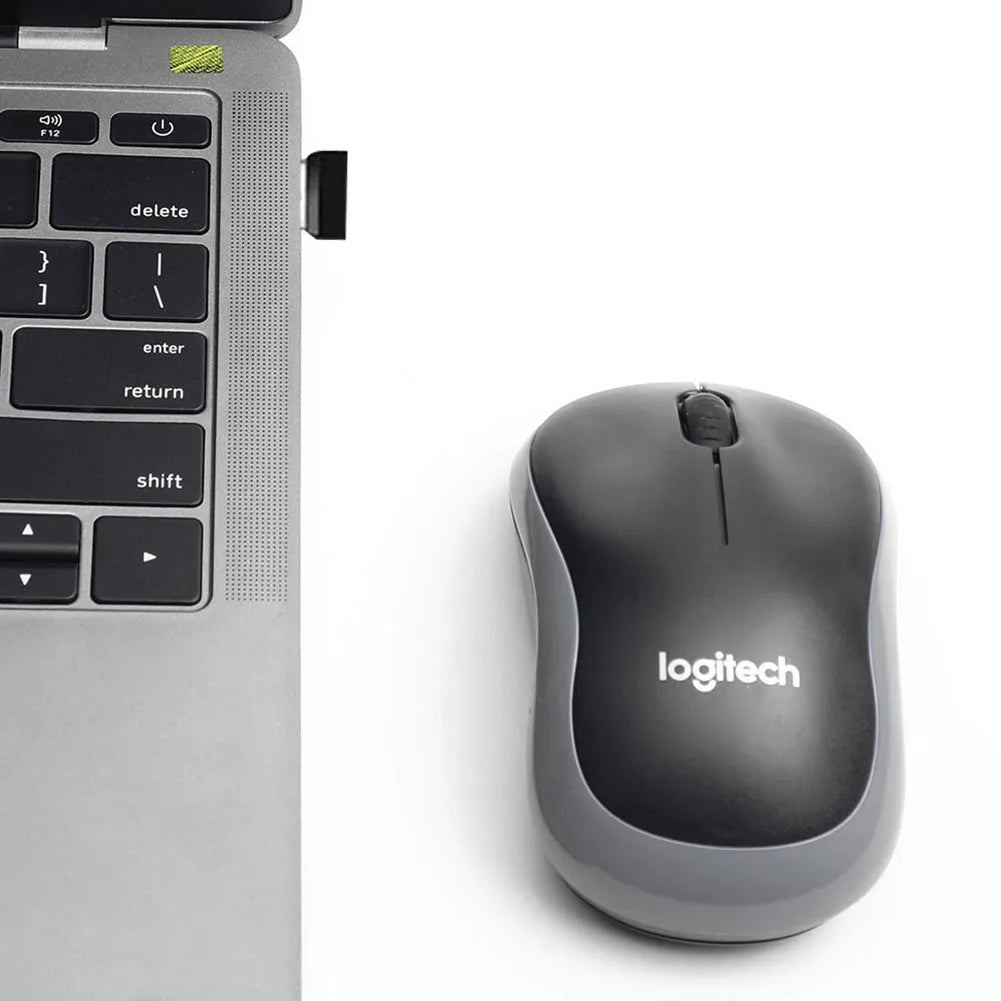 Logitech M185 Rato Sem Fios 2.4GHz USB, 1000DPI, 3 Botões Silenciosos, Navegação Óptica para PC/Portátil